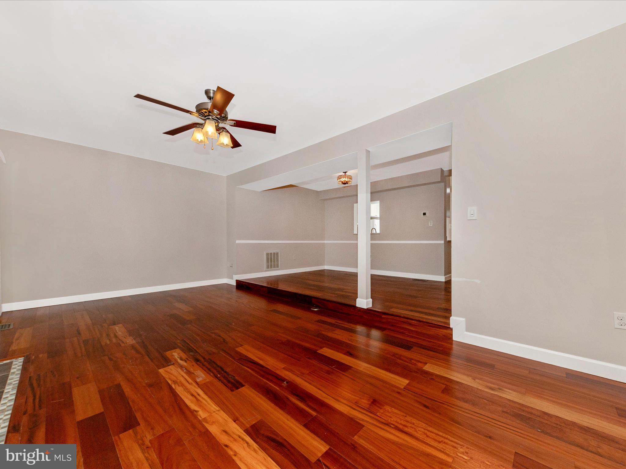 25 Wheatfield Ct