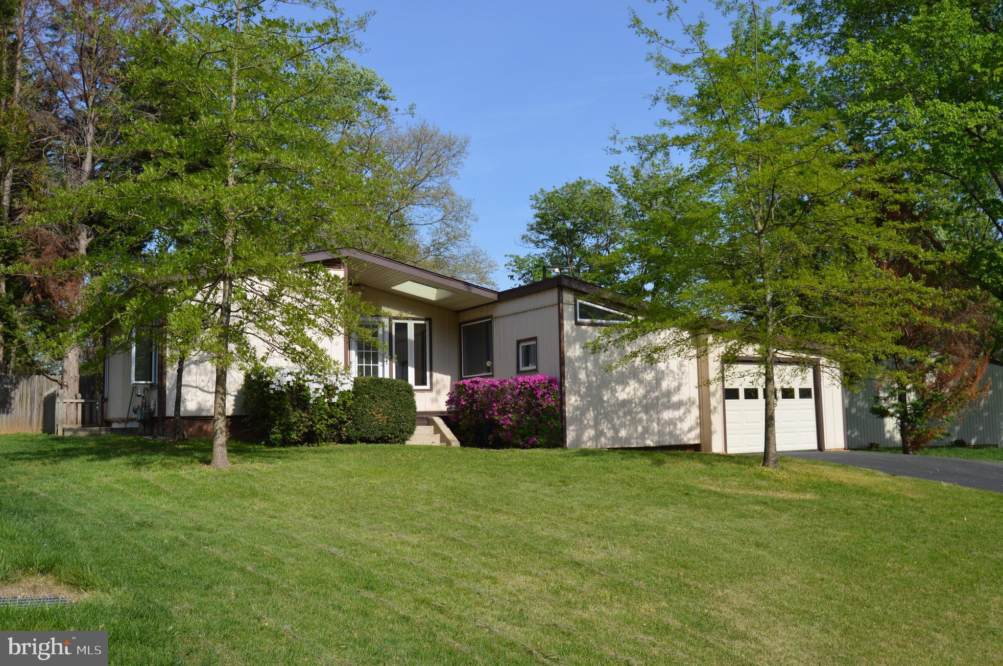 11801 Cherry Grove Dr