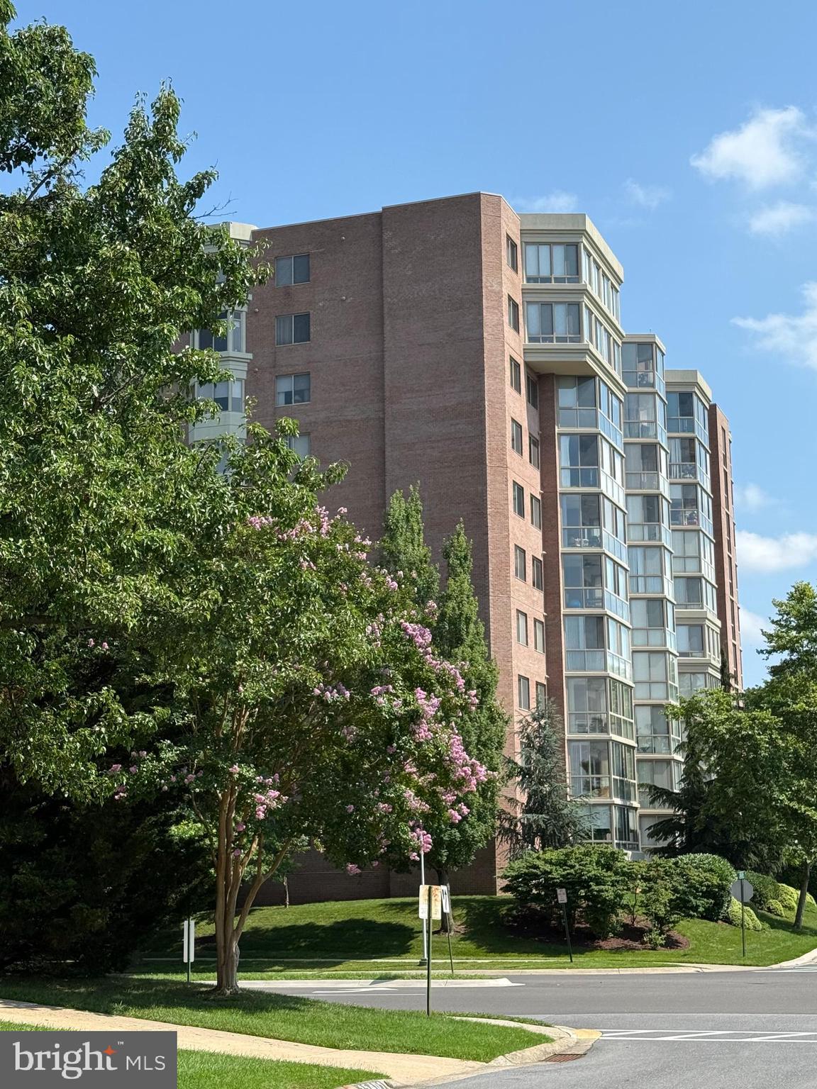 3210 N Leisure World Blvd #1021