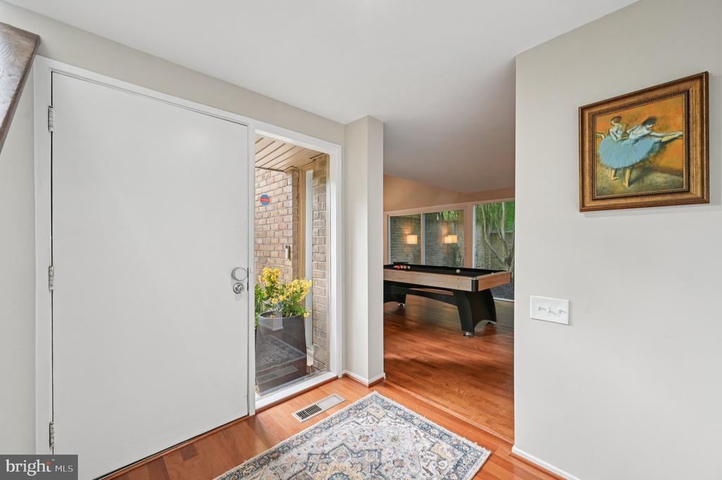 19120 Roman Way