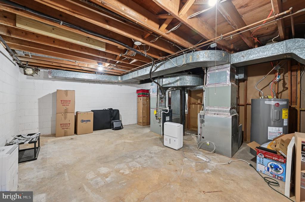 19120 Roman Way