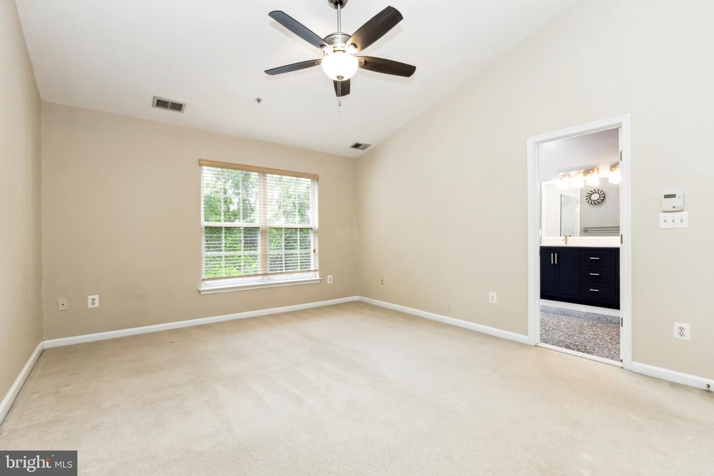 49 Inkberry Cir