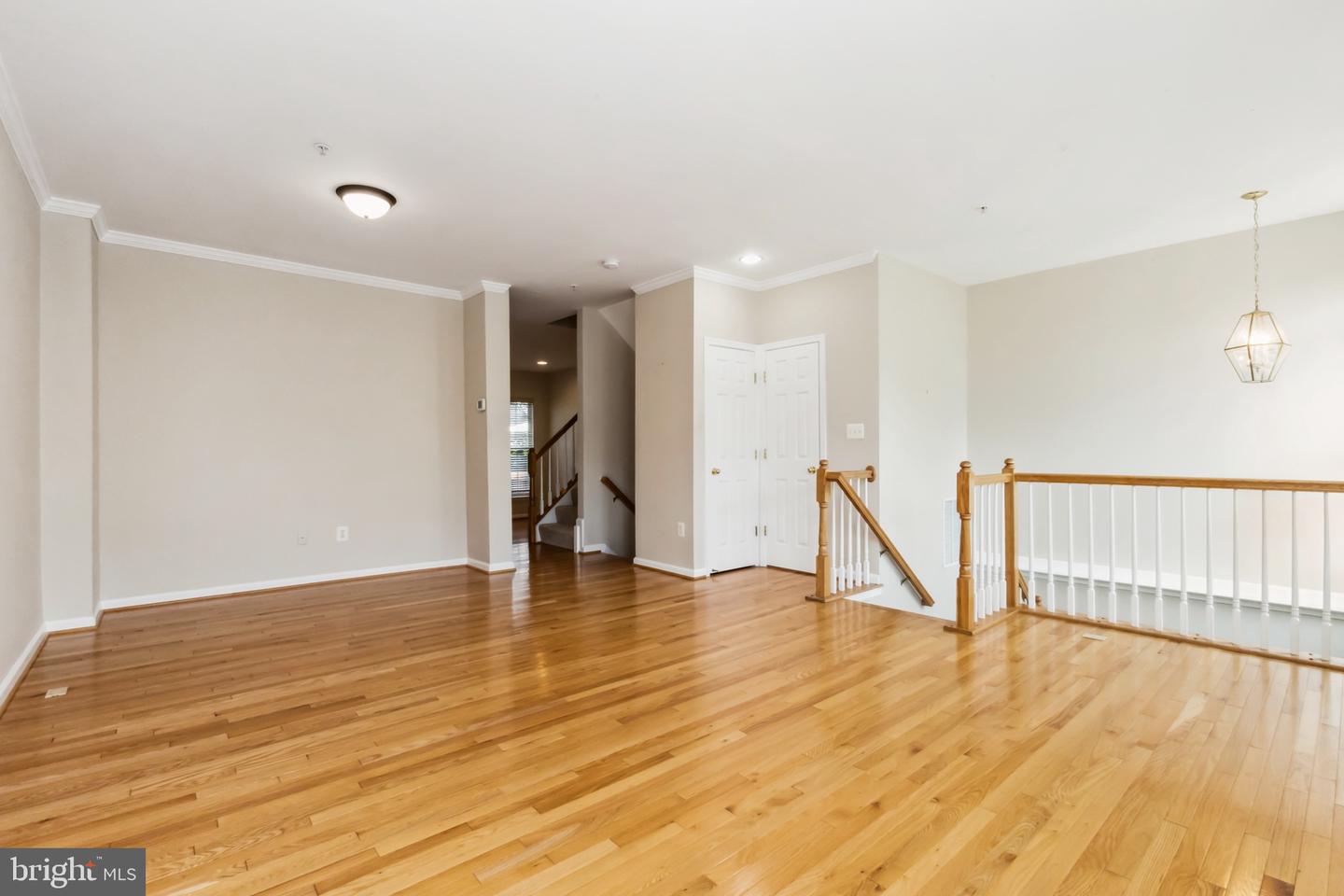 49 Inkberry Cir