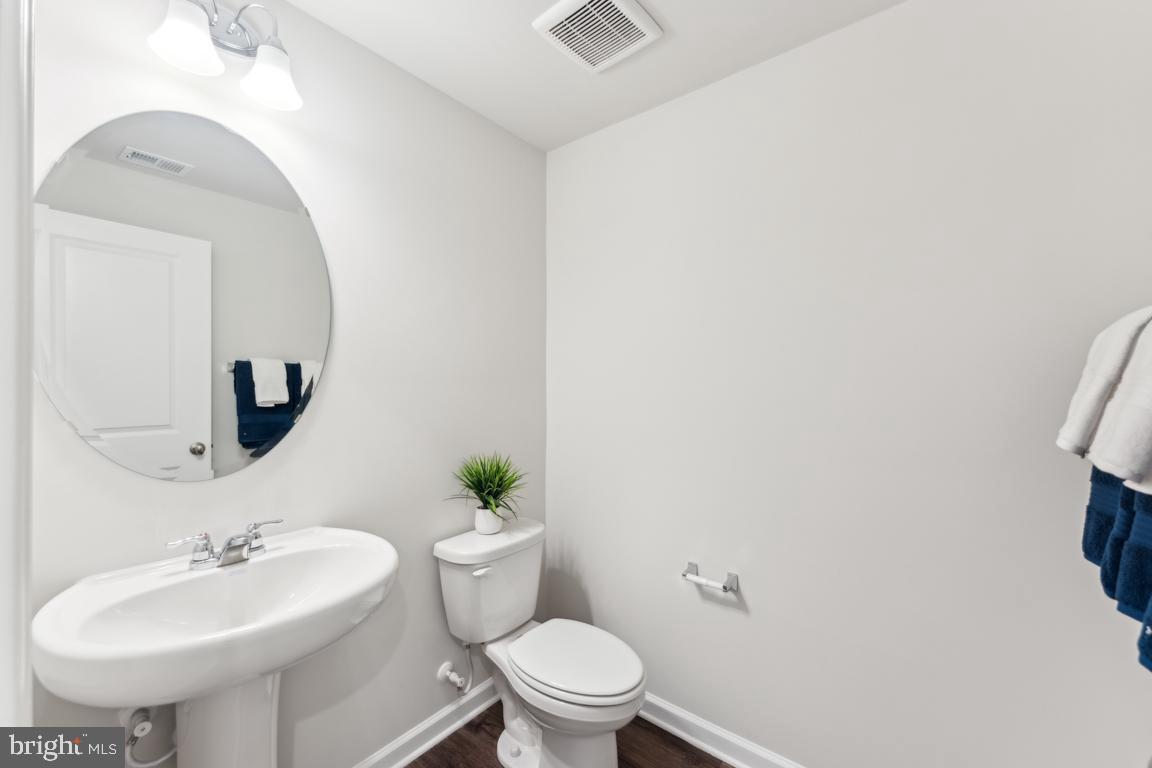 10121 KINGS GROVE WAY LOT 15