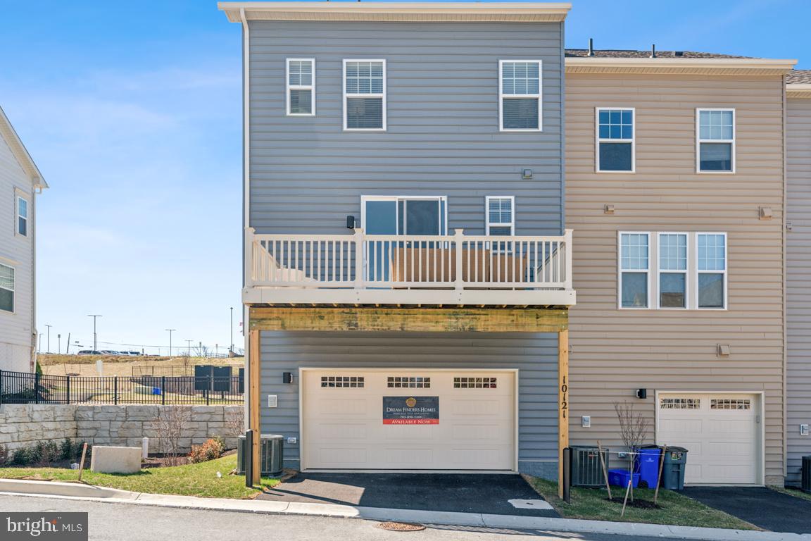10121 KINGS GROVE WAY LOT 15