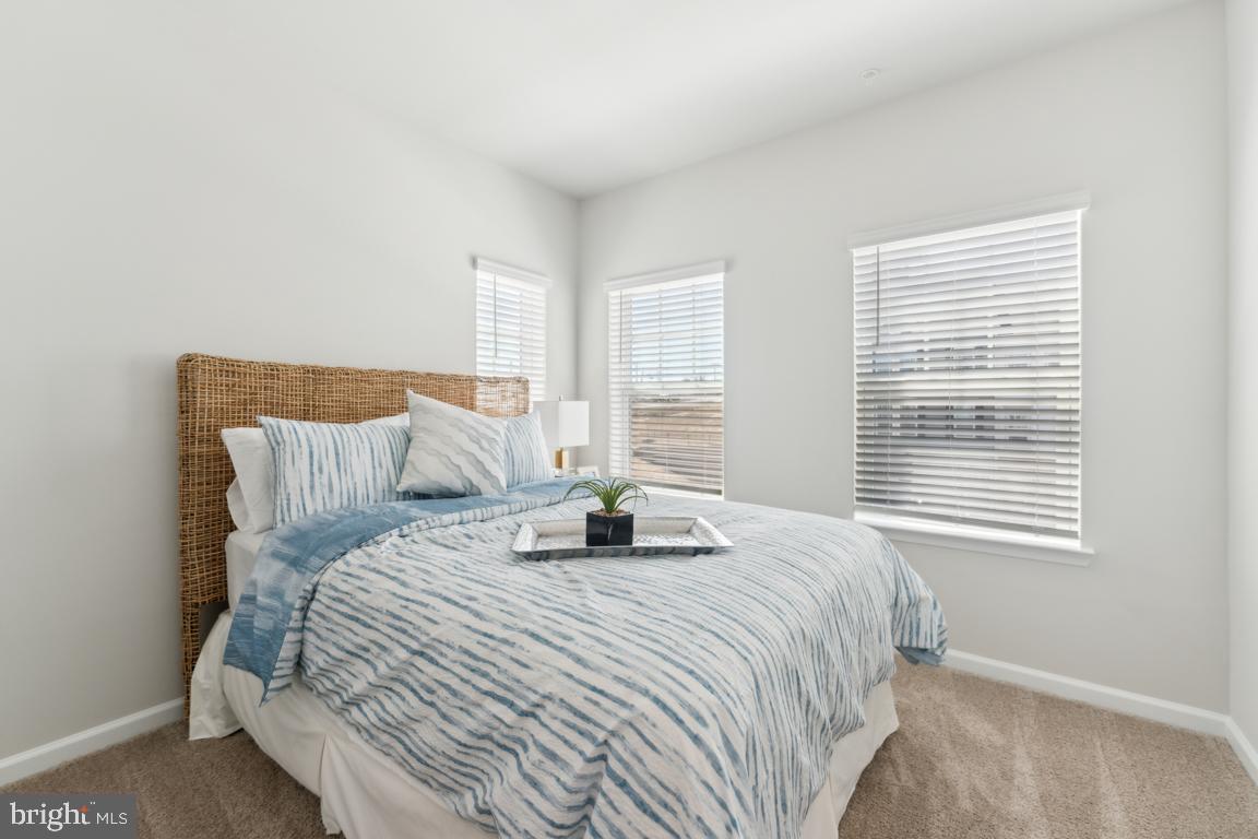 10121 KINGS GROVE WAY LOT 15