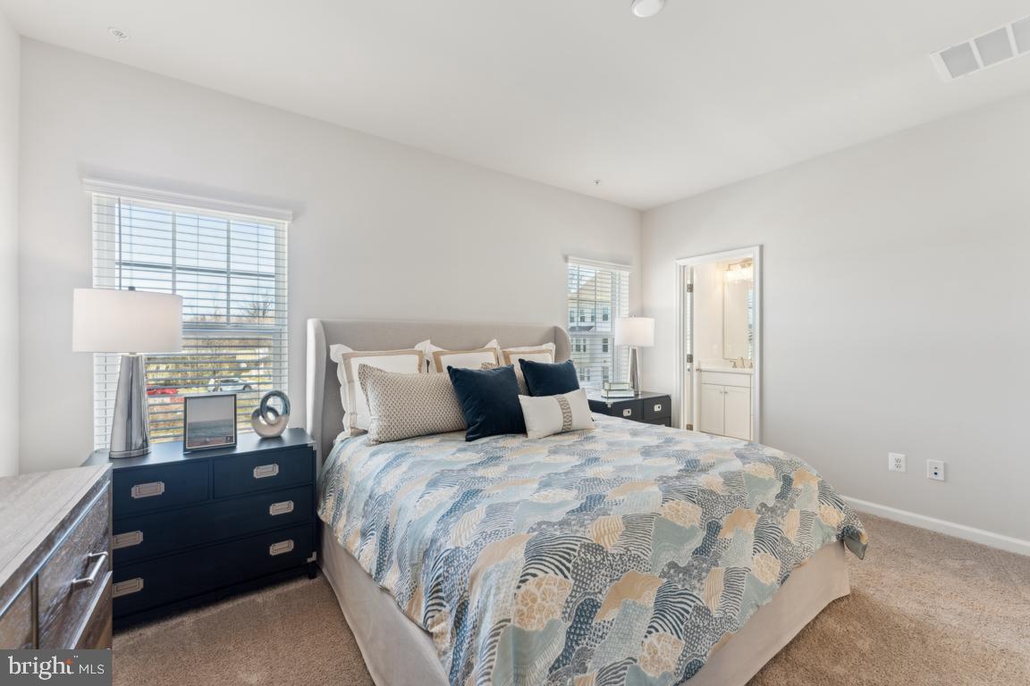 10121 KINGS GROVE WAY LOT 15