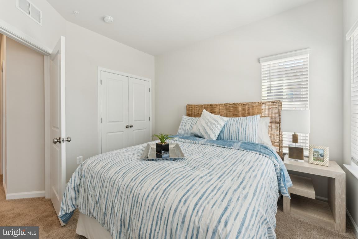 10121 KINGS GROVE WAY LOT 15