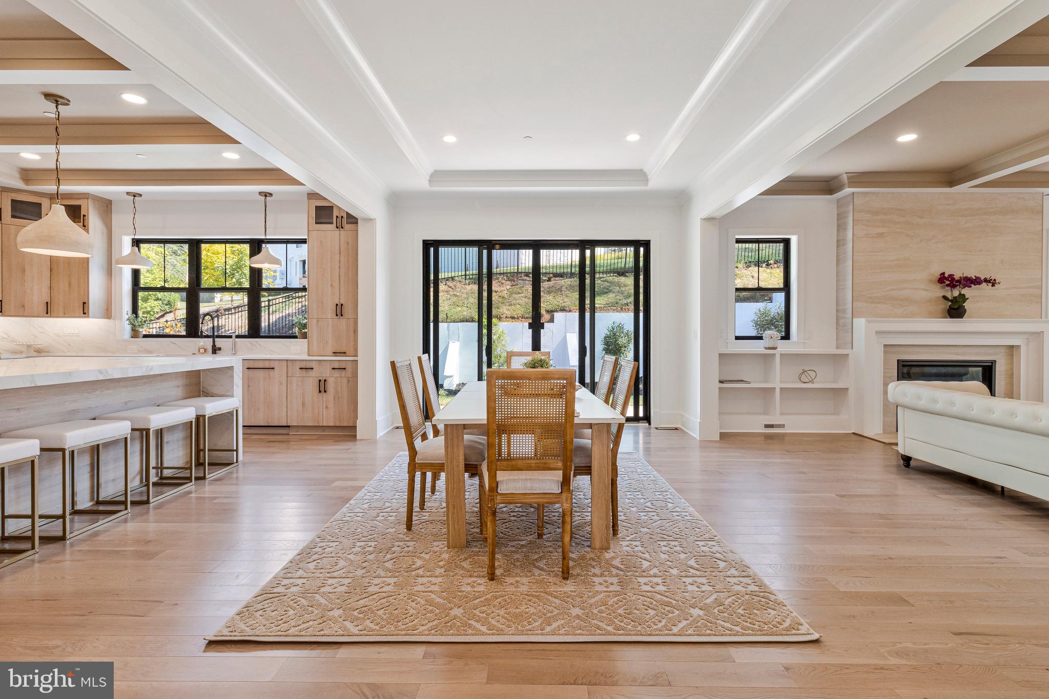 6611 LYBROOK COURT