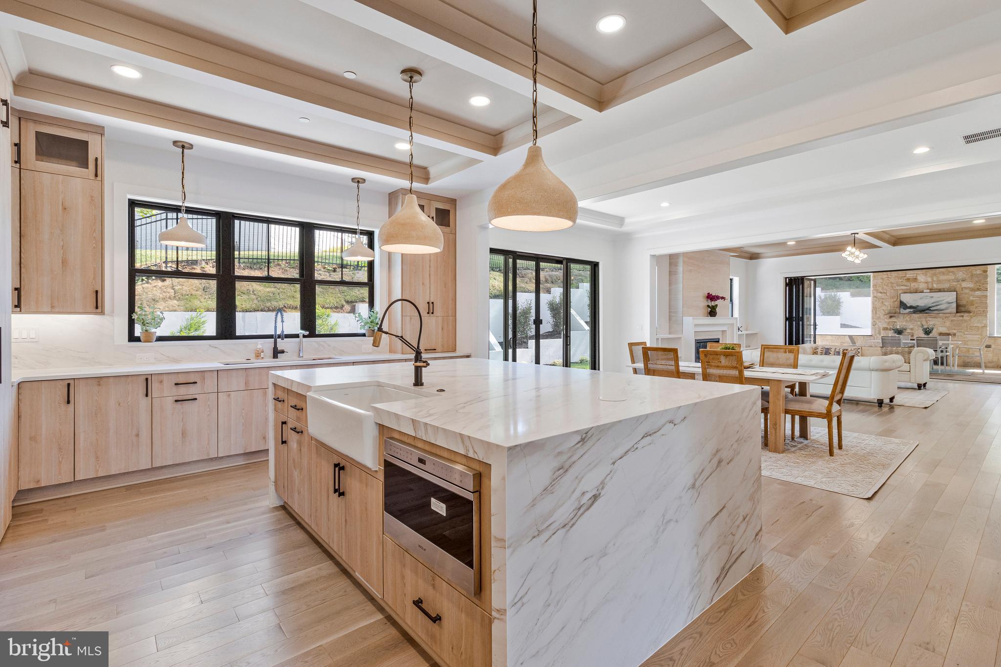 6611 LYBROOK COURT