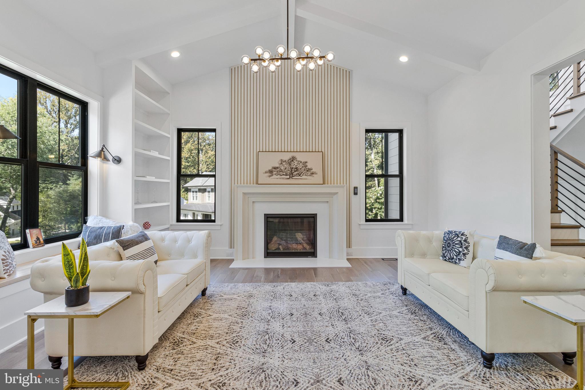 6611 LYBROOK COURT