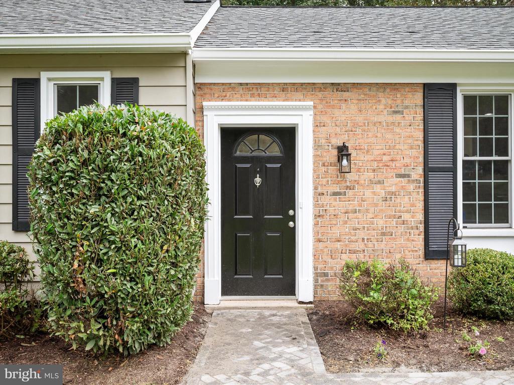 11110 HOFFMAN DRIVE