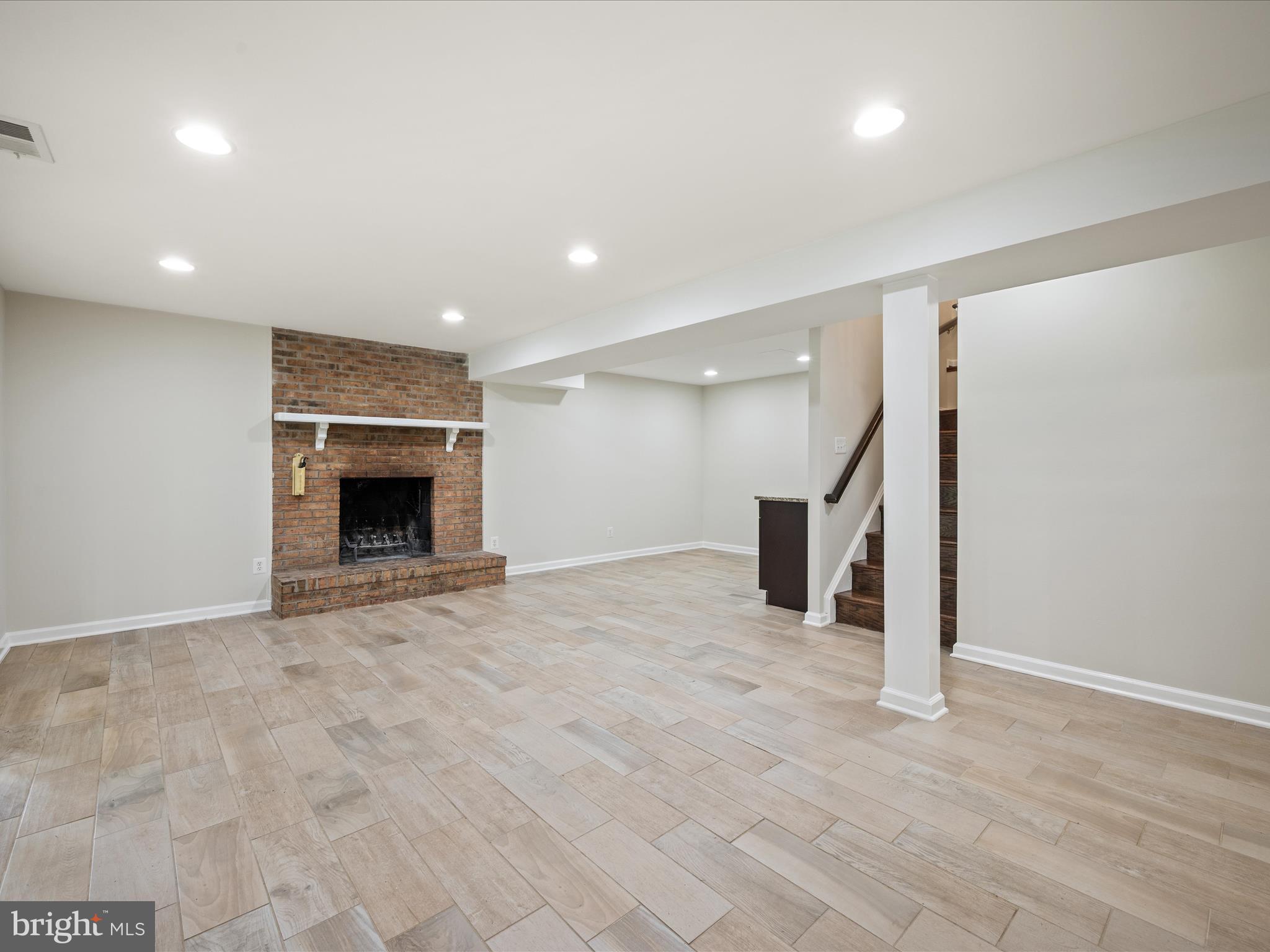 11110 HOFFMAN DRIVE