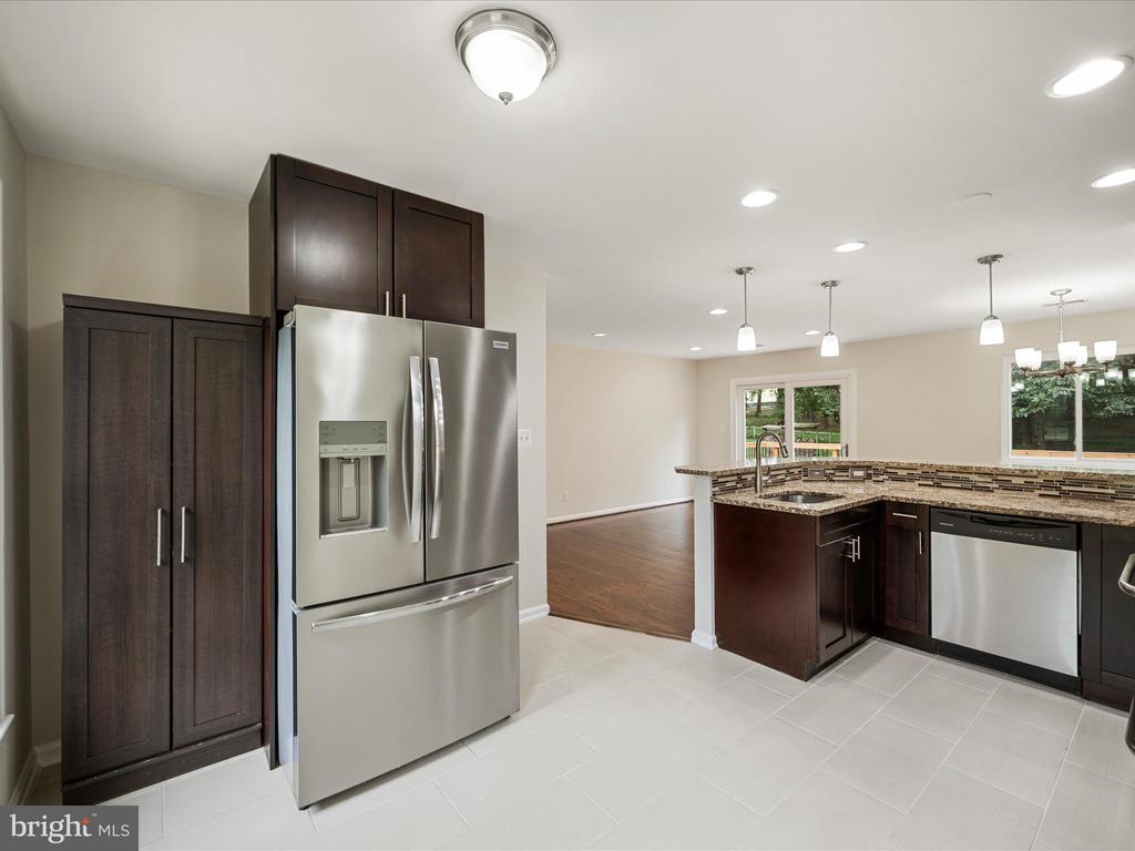 11110 HOFFMAN DRIVE