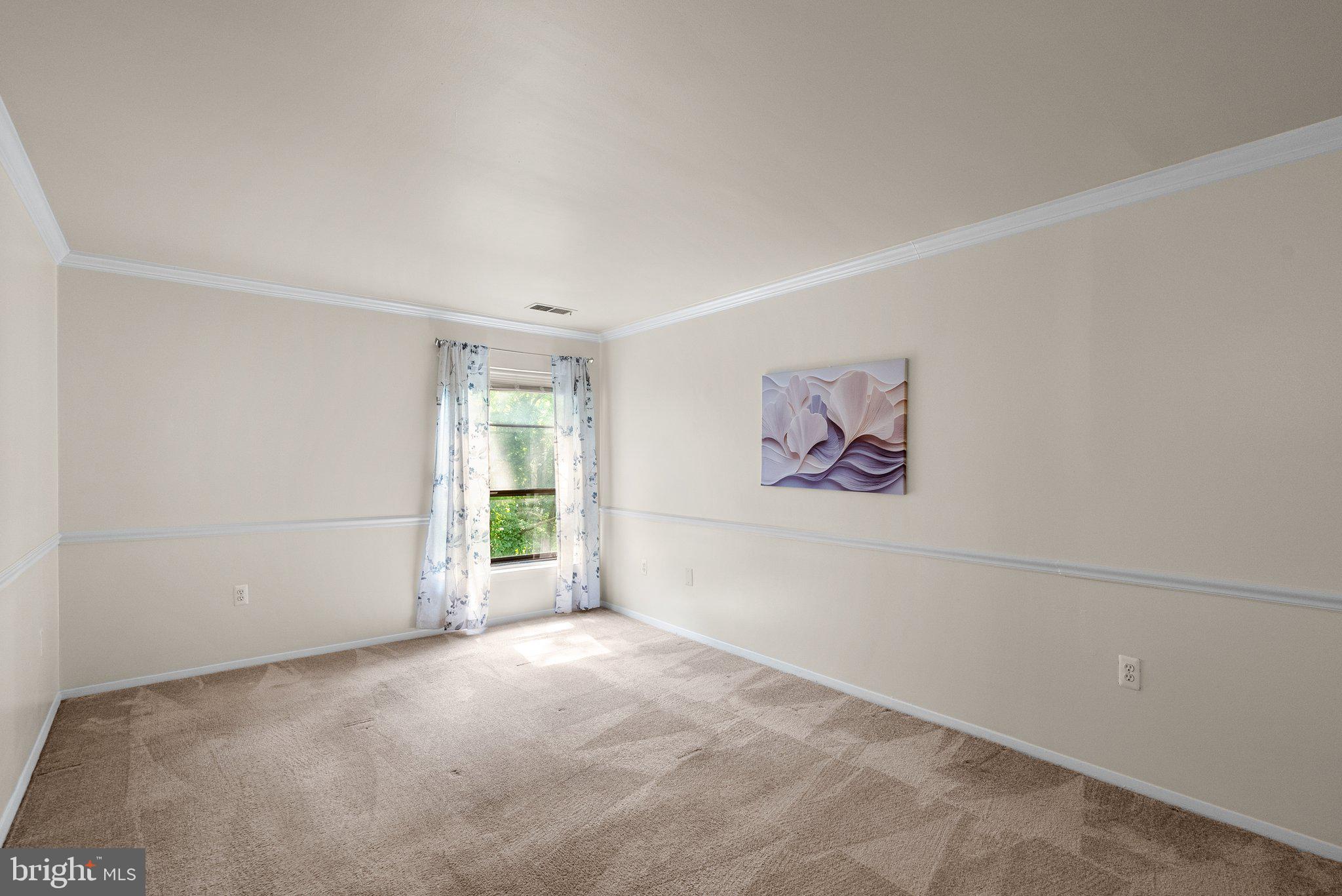 435 CHRISTOPHER AVENUE 23