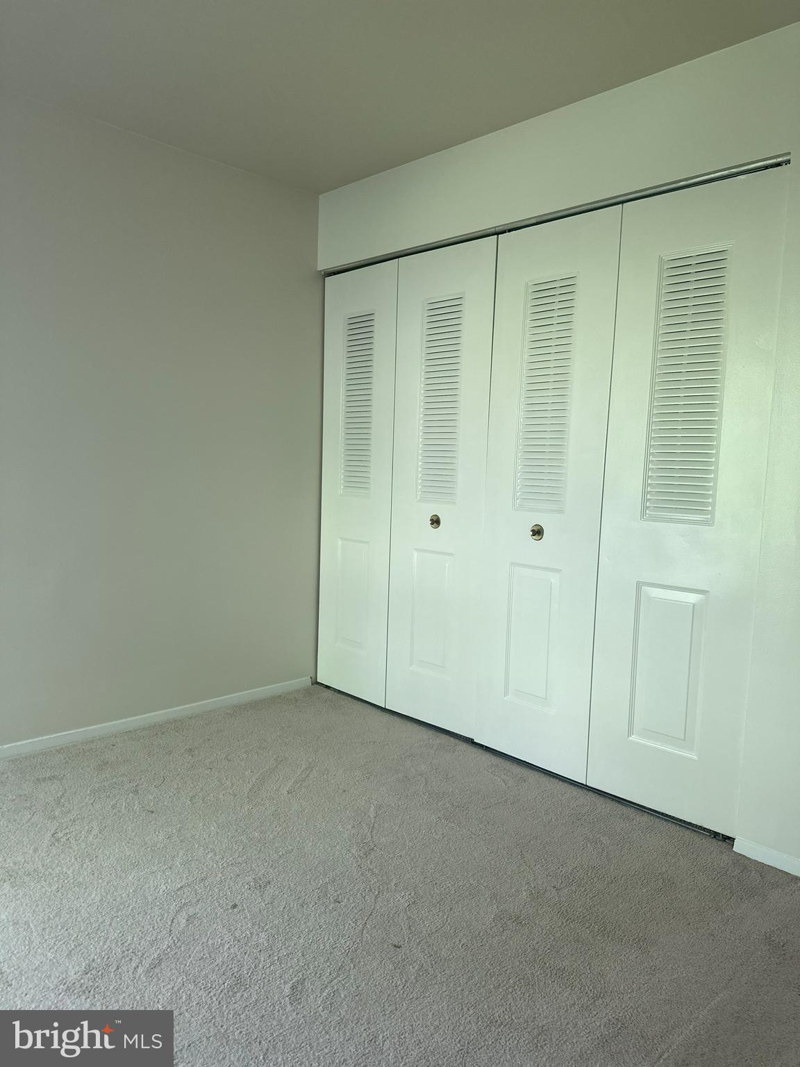 435 CHRISTOPHER AVENUE 23