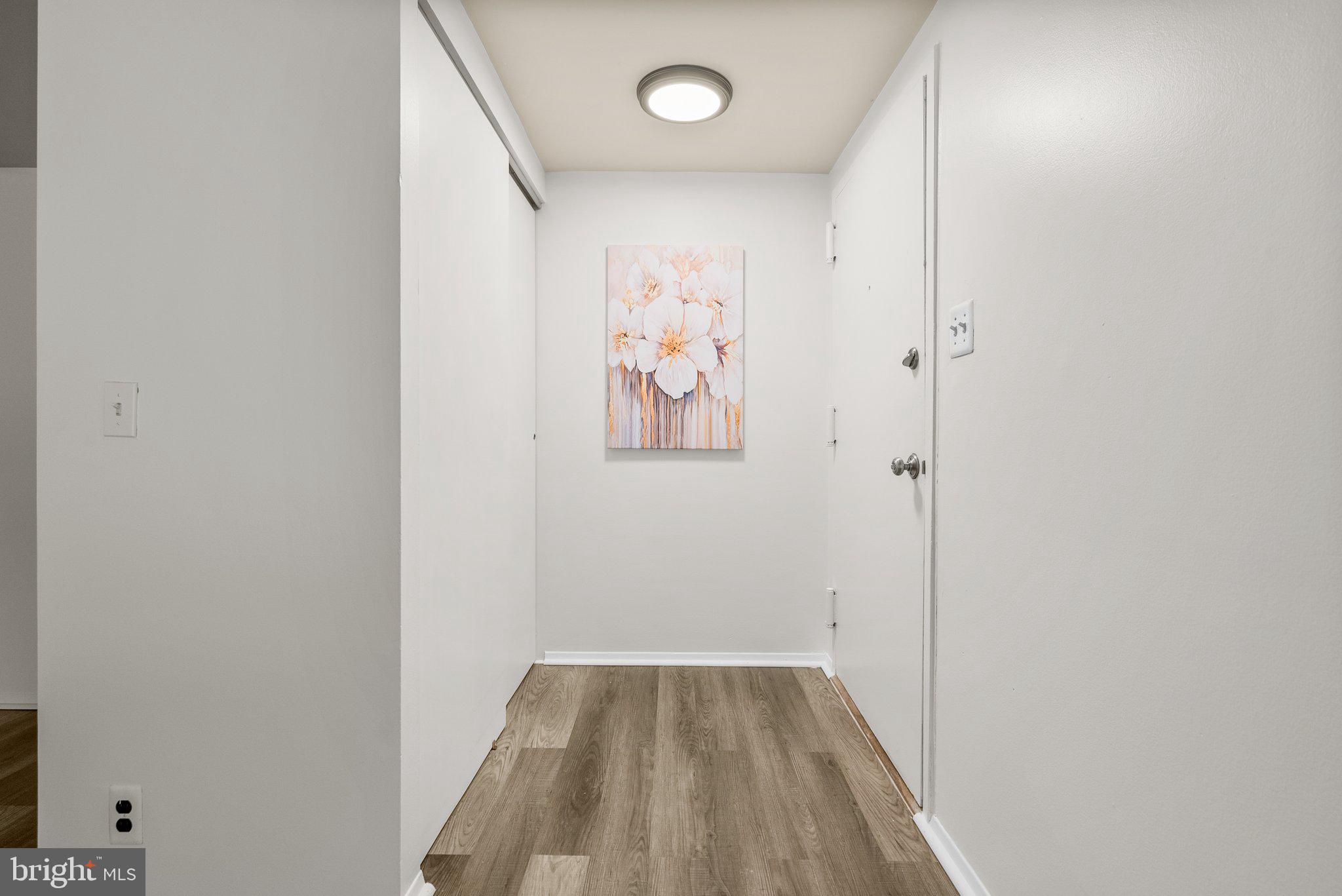 435 CHRISTOPHER AVENUE 23