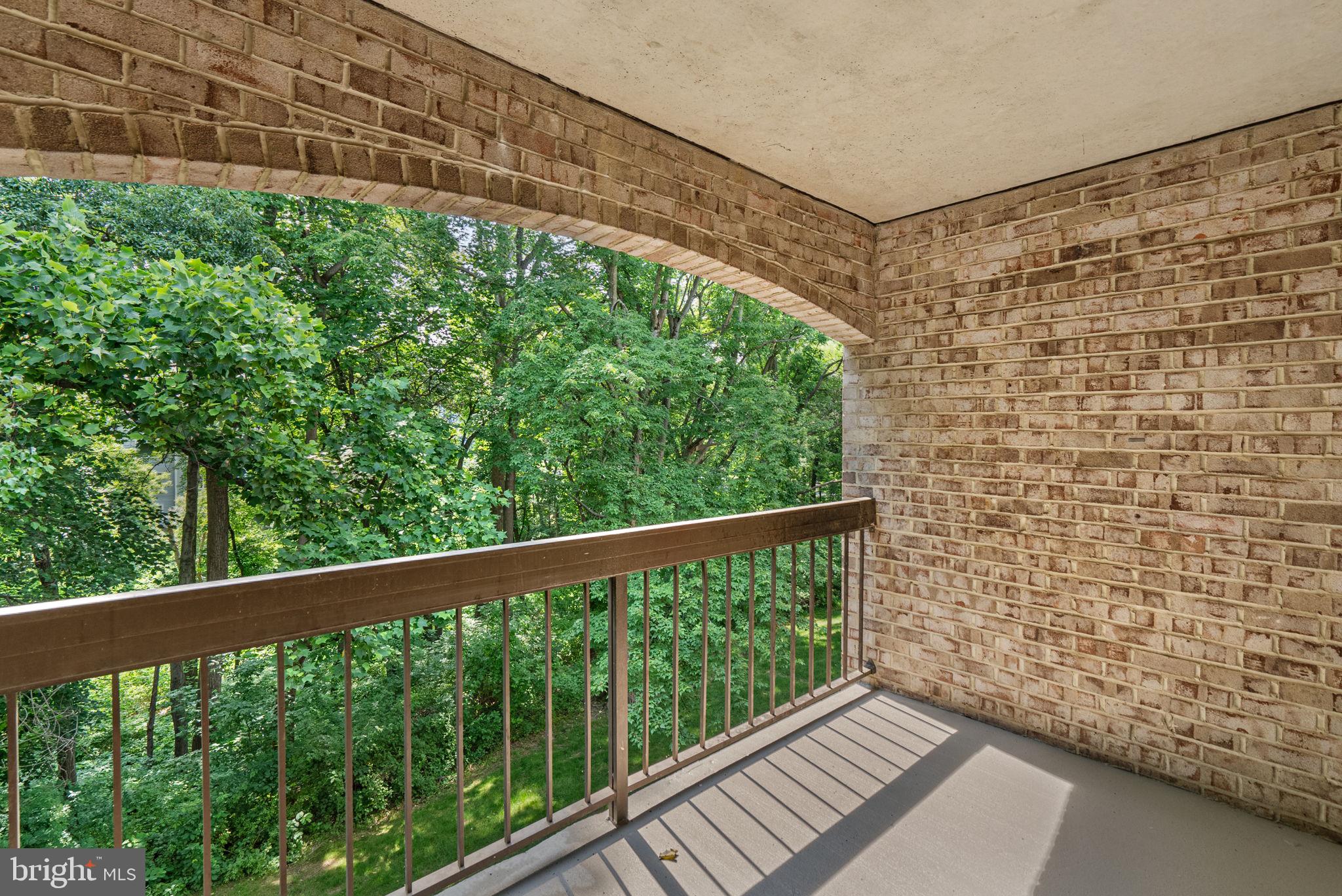 435 CHRISTOPHER AVENUE 23