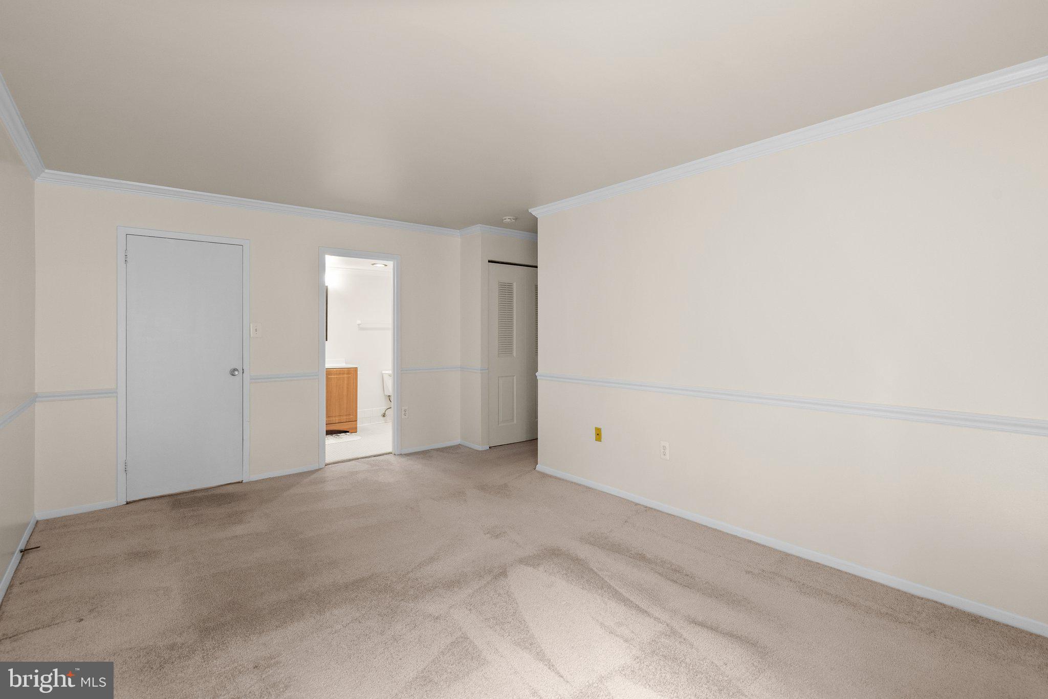 435 CHRISTOPHER AVENUE 23