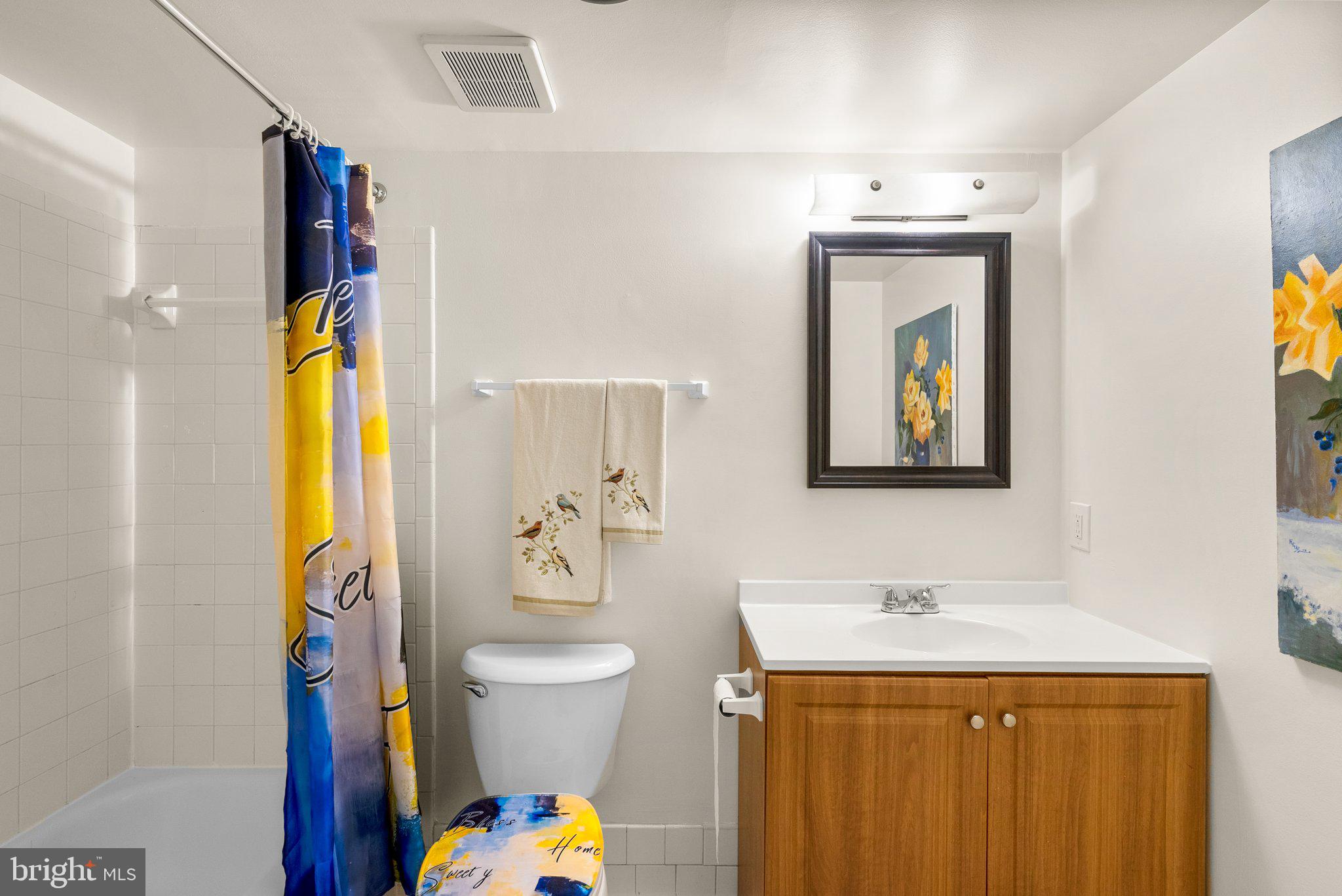 435 CHRISTOPHER AVENUE 23