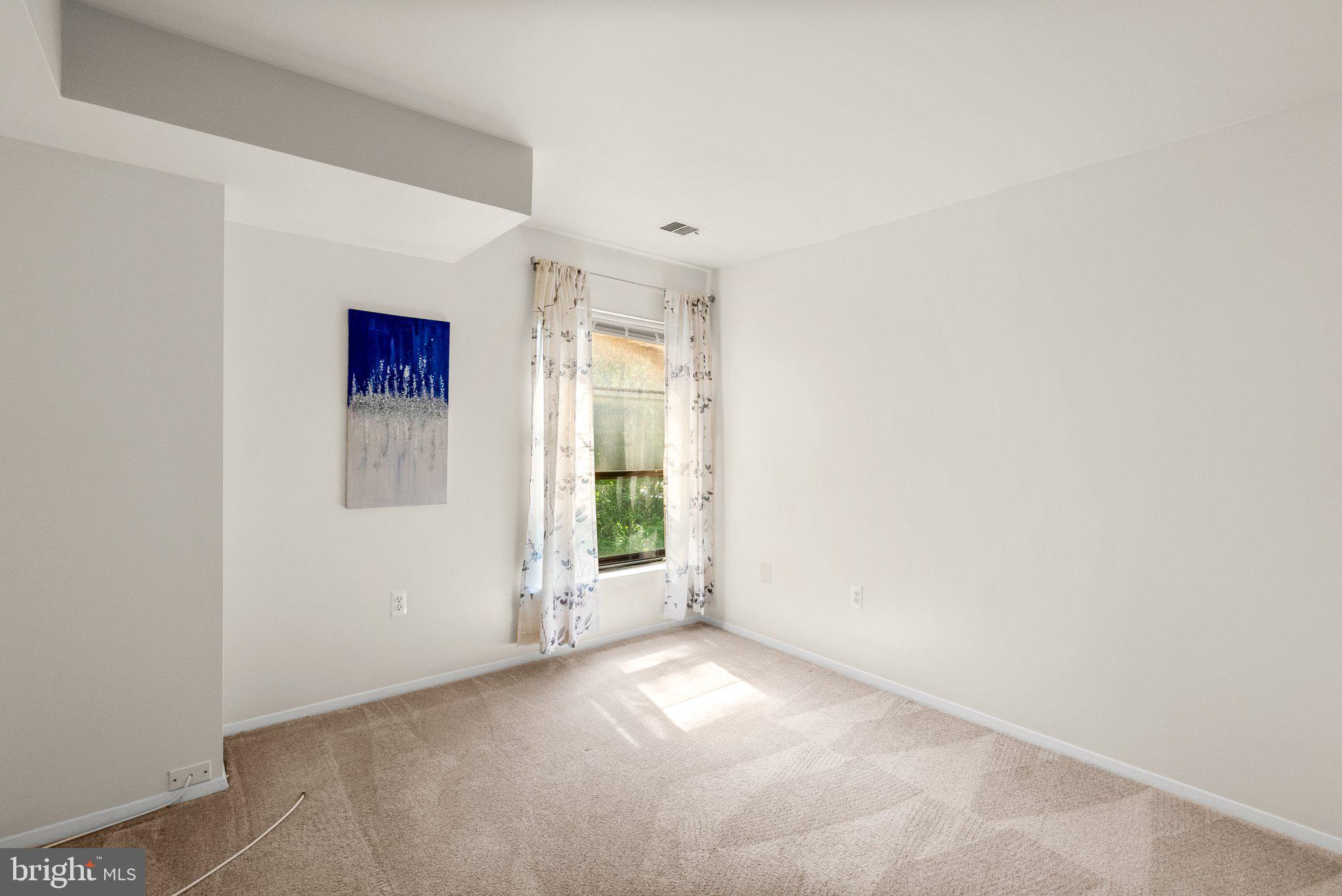 435 CHRISTOPHER AVENUE 23