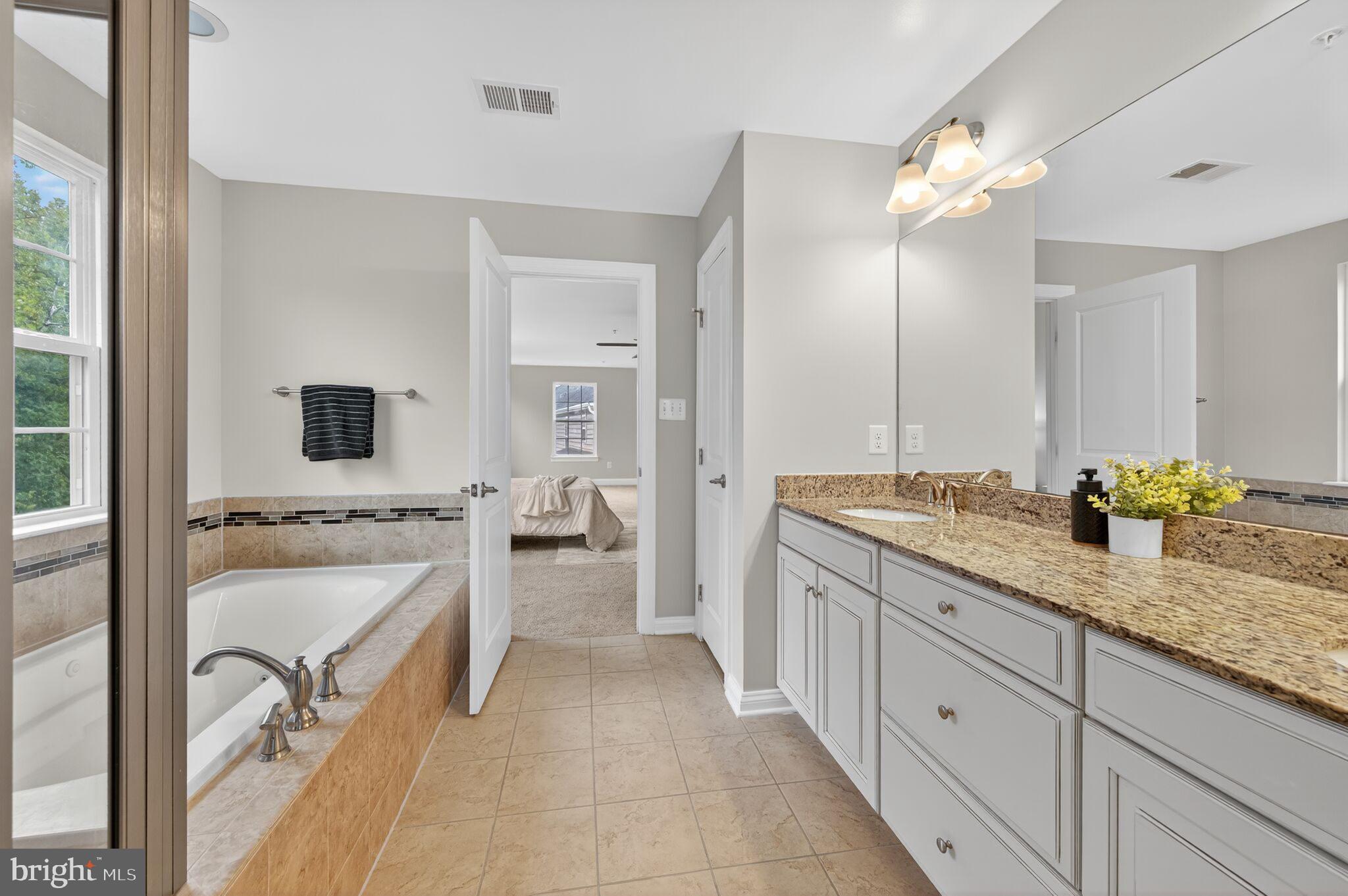 14521 BENTLEY PARK DRIVE