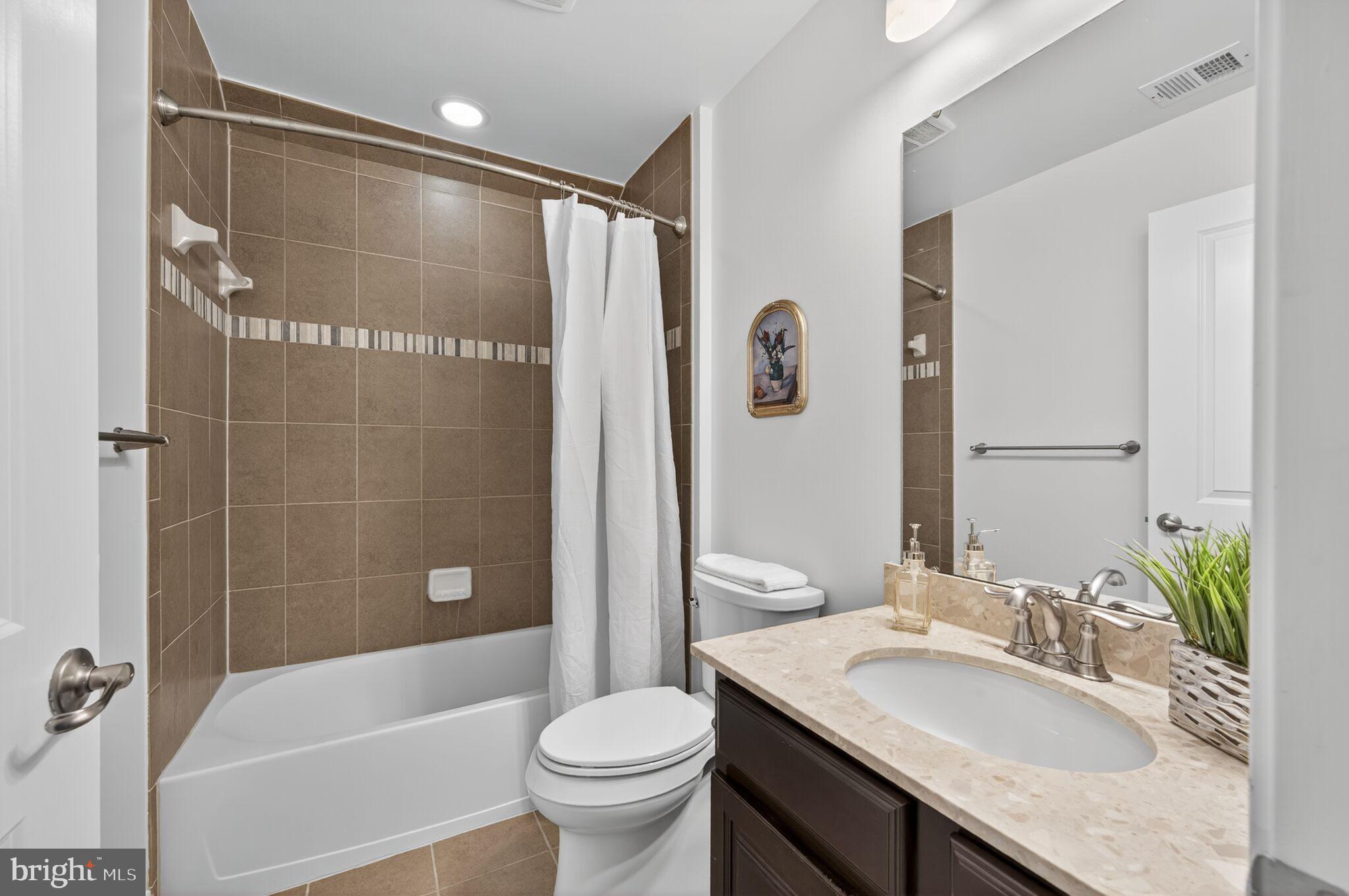 14521 BENTLEY PARK DRIVE