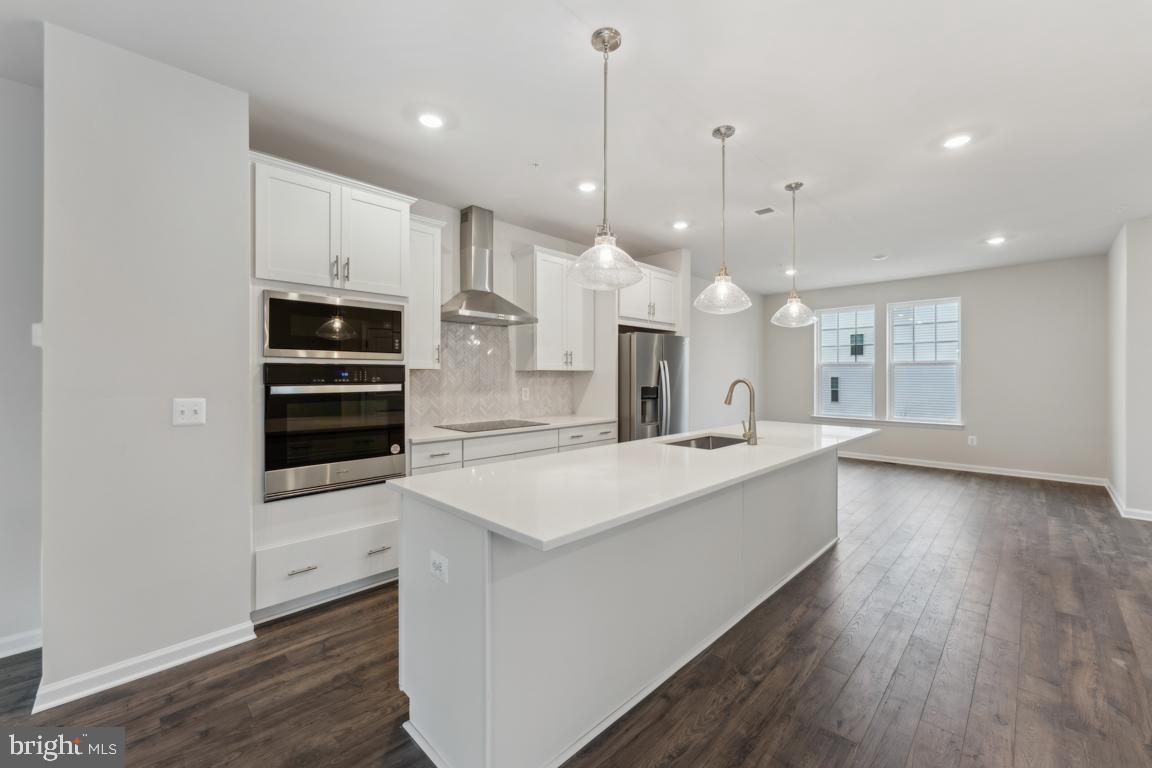 26466 SIR JAMIE TERRACE