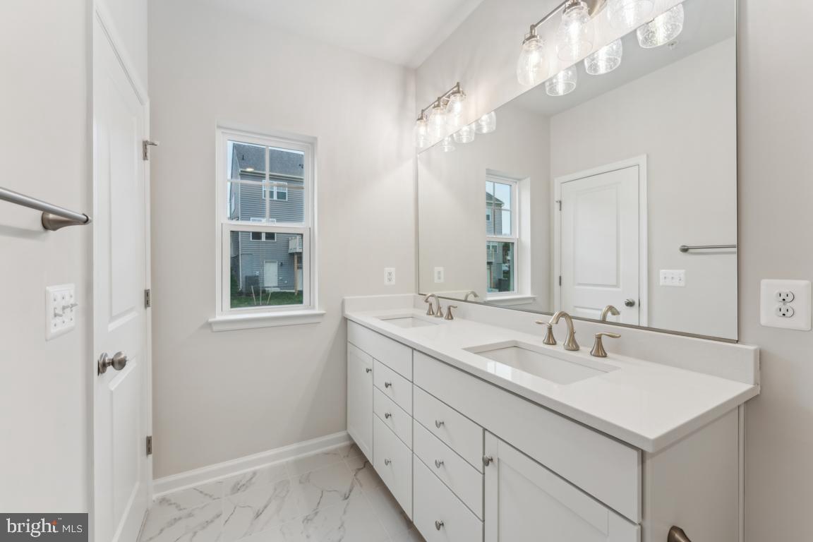 26466 SIR JAMIE TERRACE