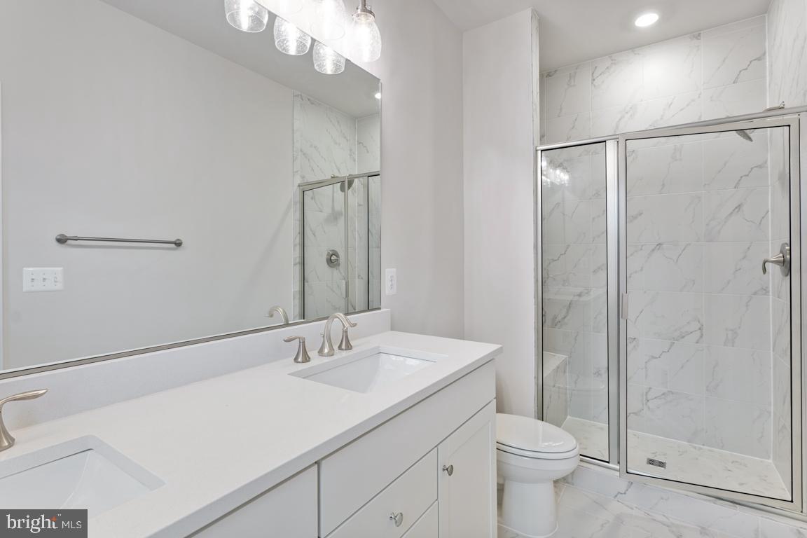 26466 SIR JAMIE TERRACE