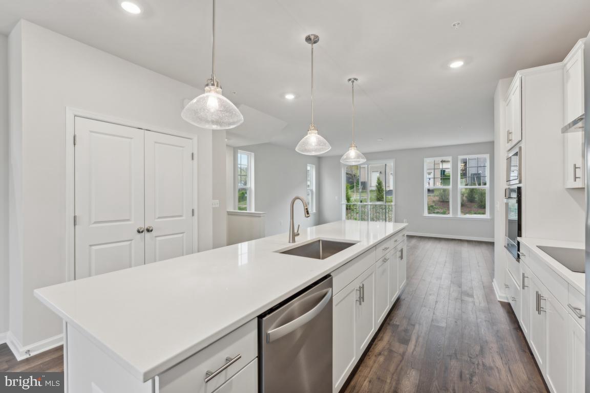 26466 SIR JAMIE TERRACE