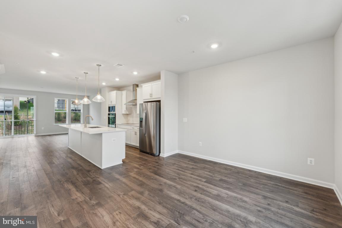 26466 SIR JAMIE TERRACE