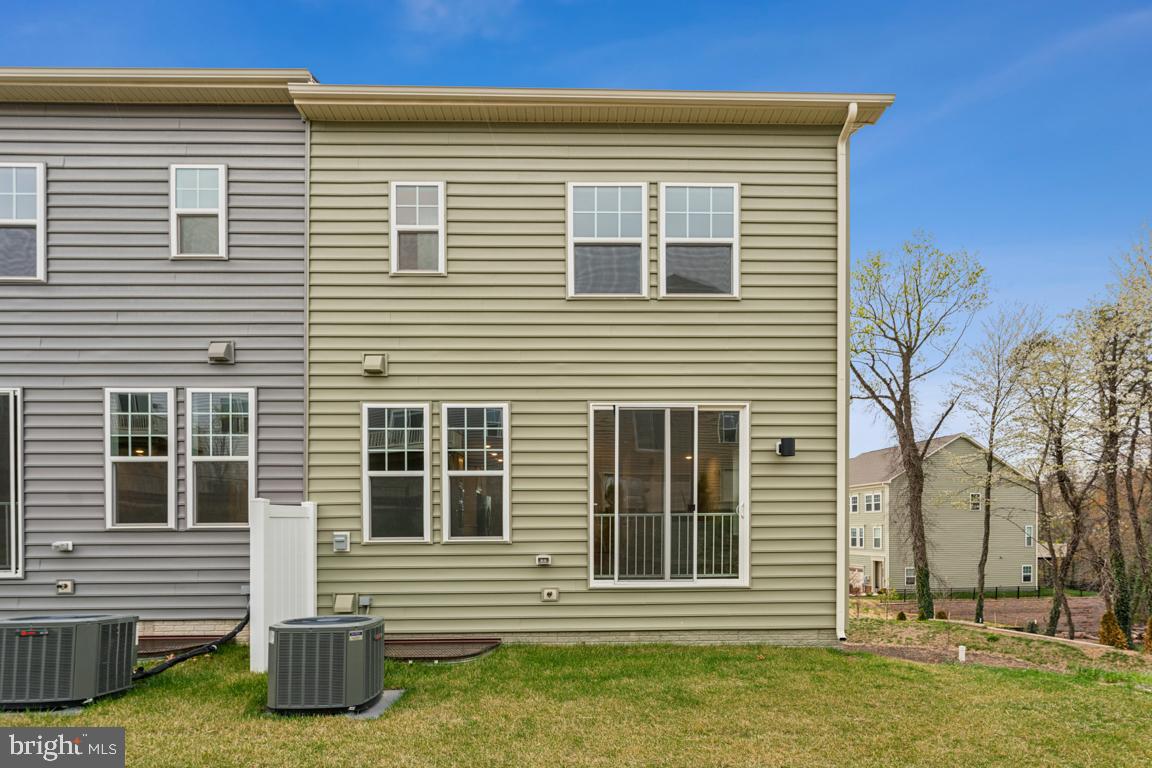 26466 SIR JAMIE TERRACE