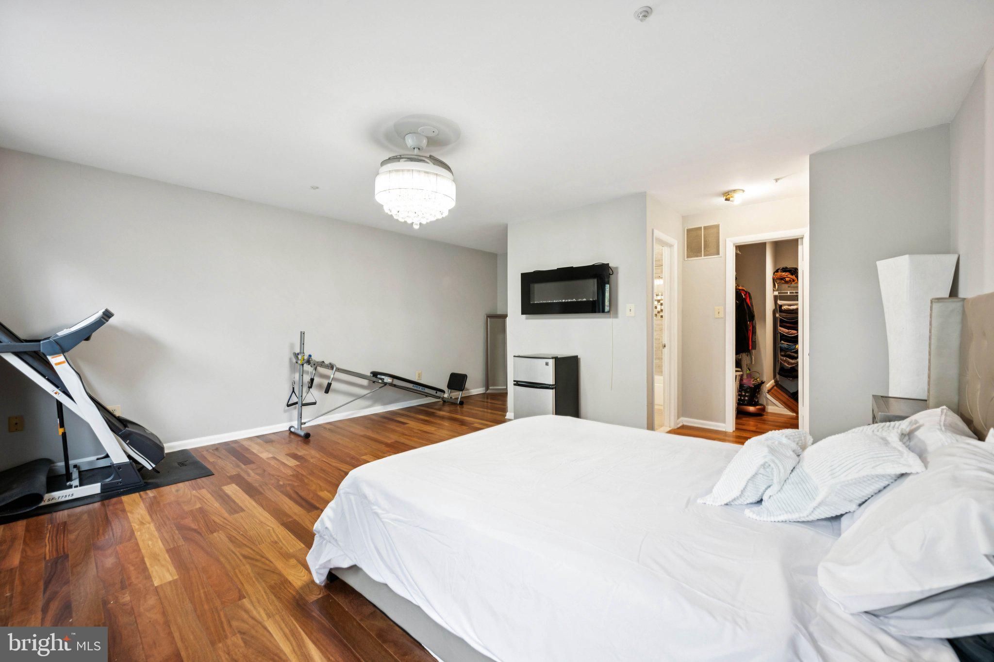 13927 HIGHSTREAM PLACE 784