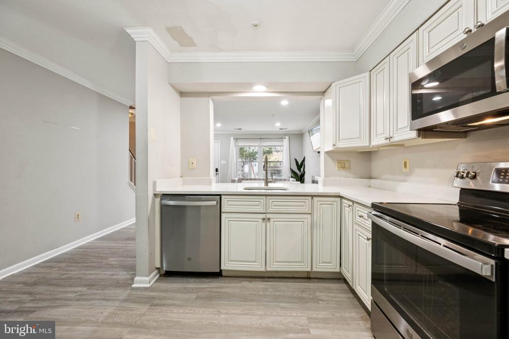 13927 HIGHSTREAM PLACE 784