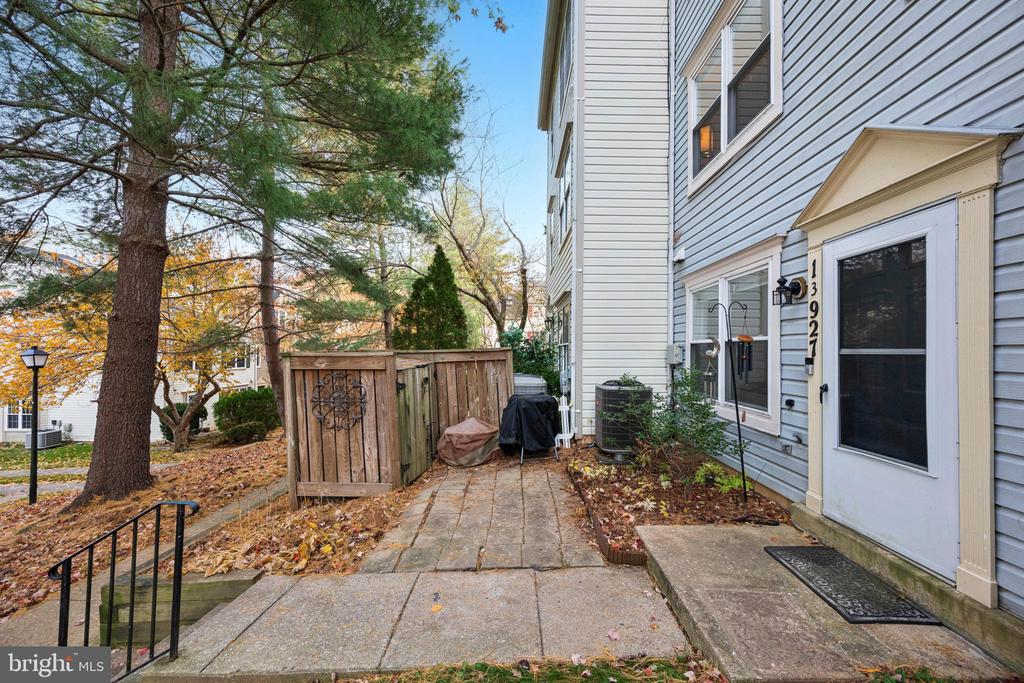 13927 HIGHSTREAM PLACE 784