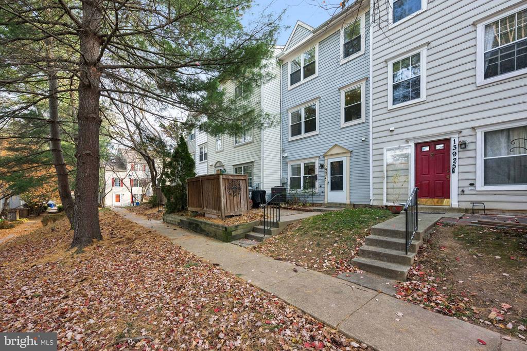 13927 HIGHSTREAM PLACE 784