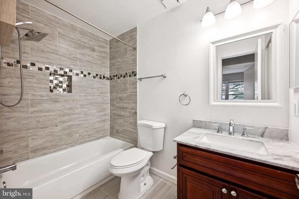 13927 HIGHSTREAM PLACE 784