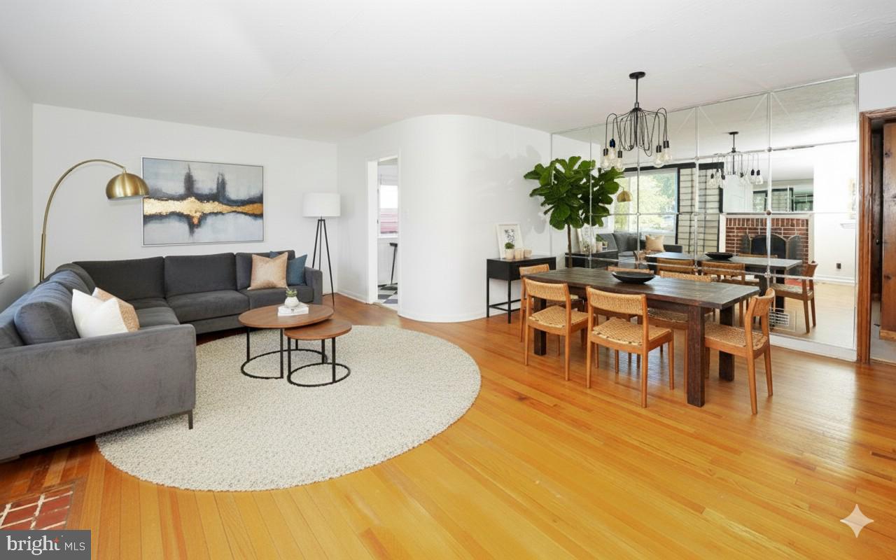 8103 KENNEWICK AVENUE