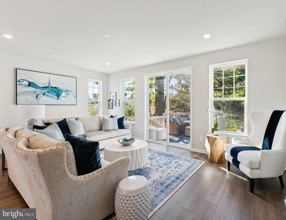 10178 KINGS GROVE WAY