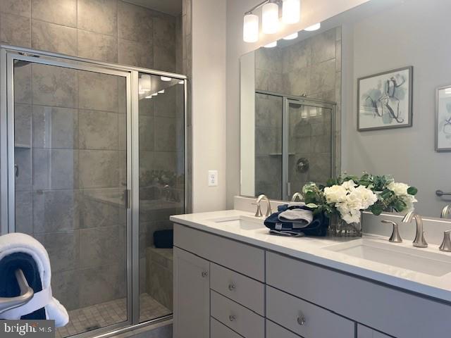 10178 KINGS GROVE WAY