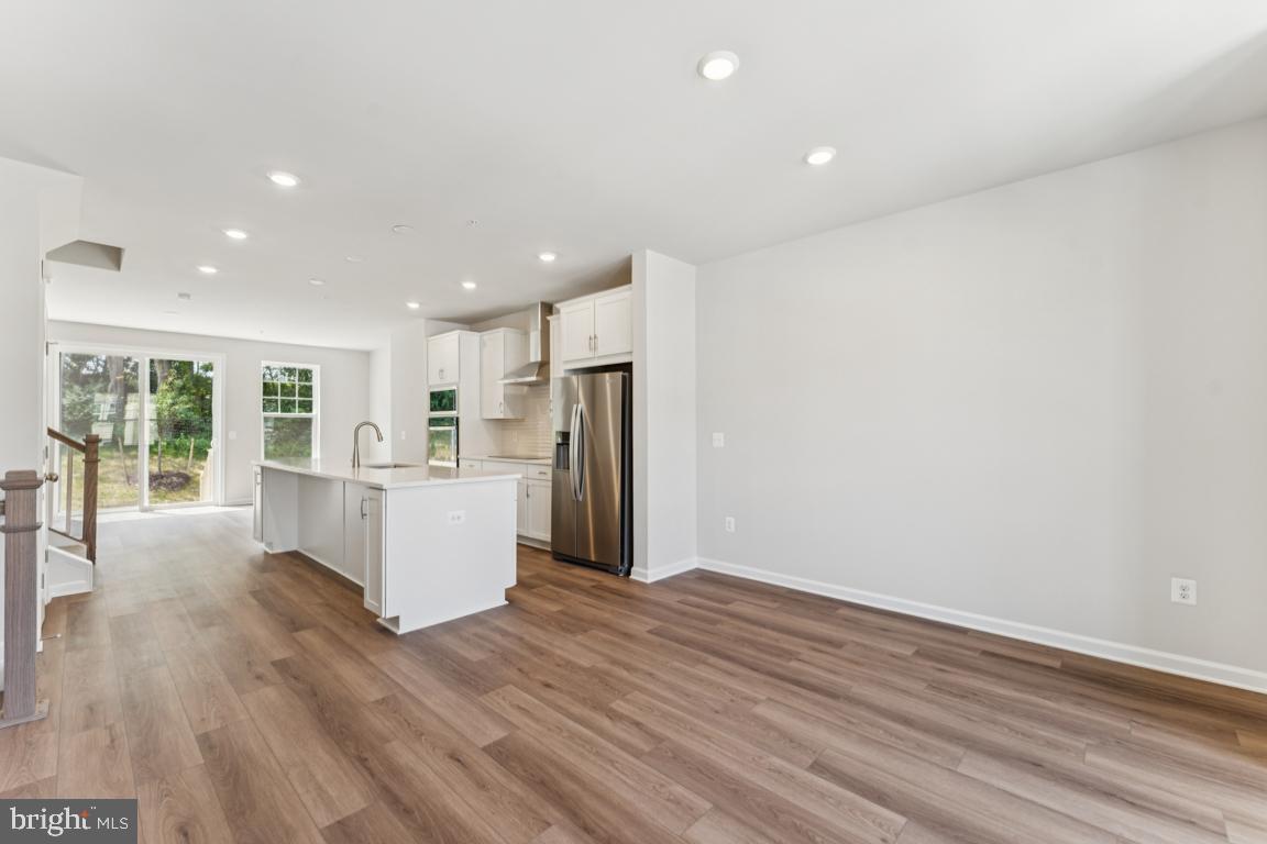 10178 KINGS GROVE WAY