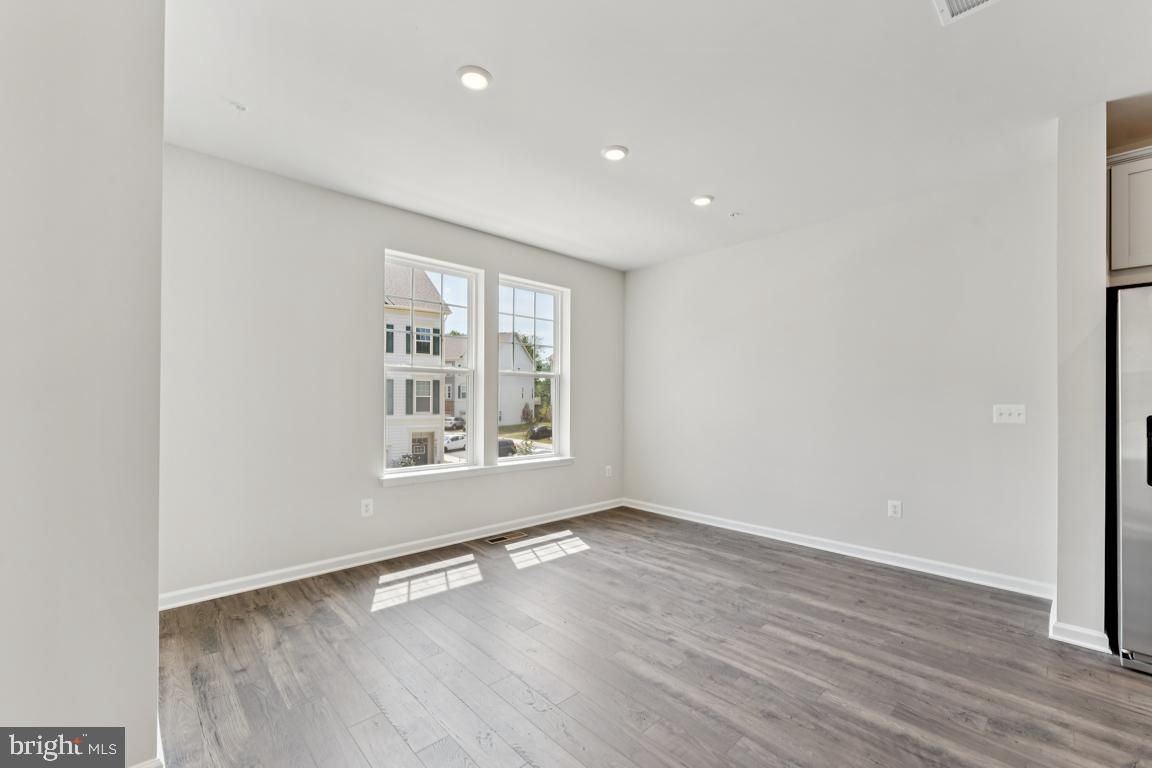 26452 SIR JAMIE TERRACE