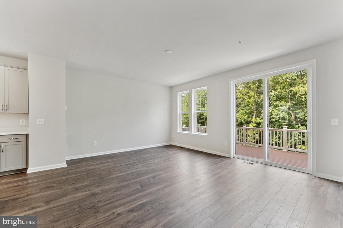 26452 SIR JAMIE TERRACE