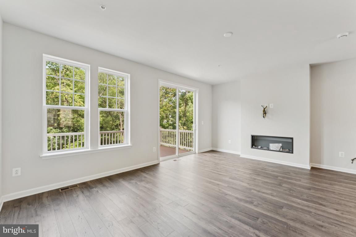 26452 SIR JAMIE TERRACE