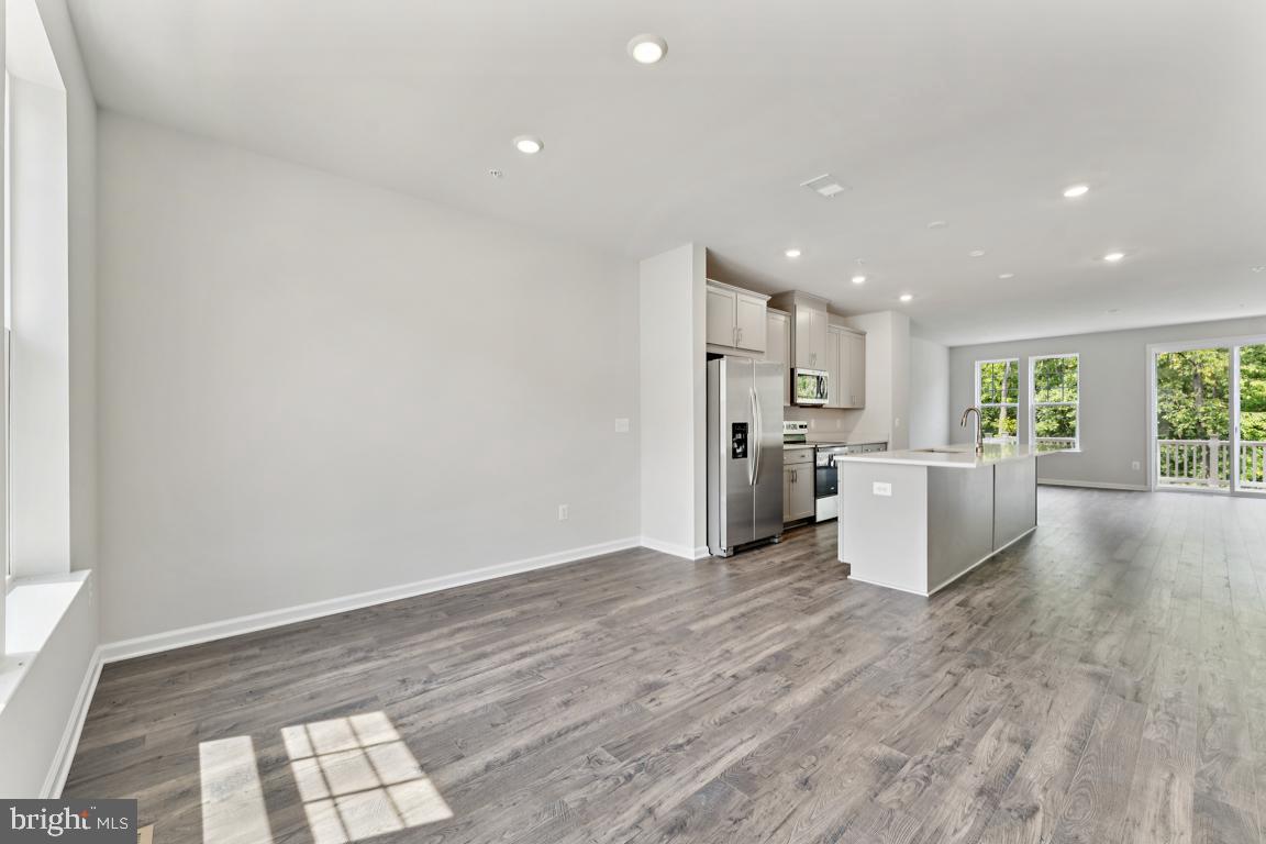 26452 SIR JAMIE TERRACE