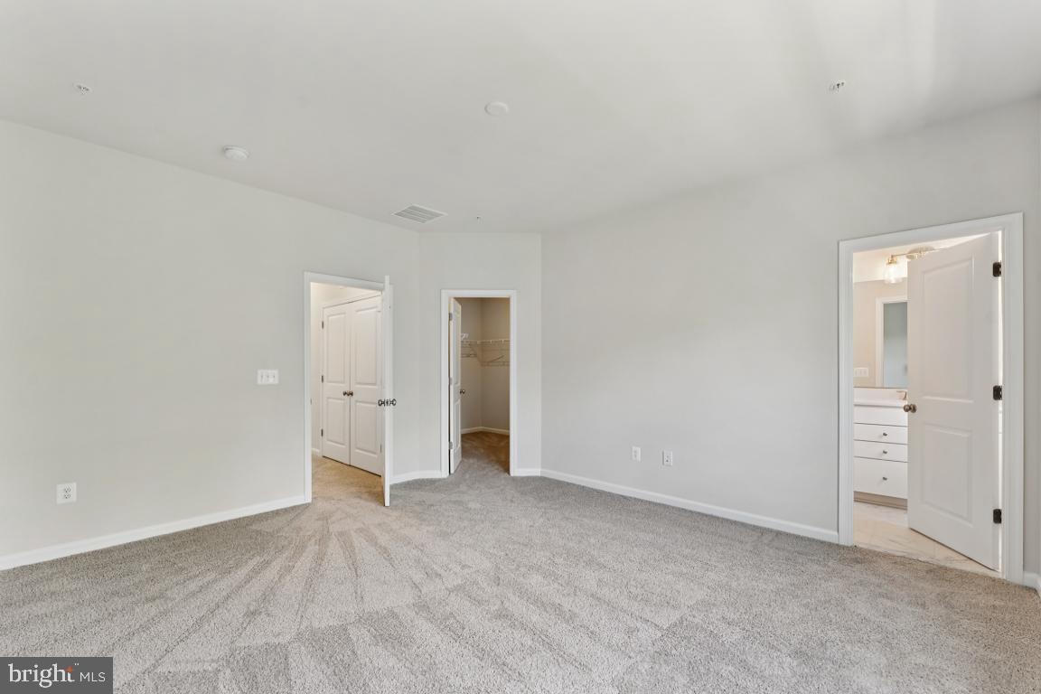 26452 SIR JAMIE TERRACE