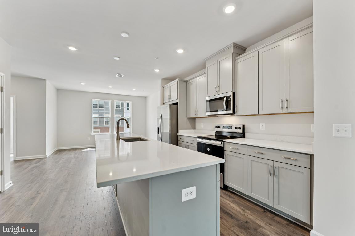 26452 SIR JAMIE TERRACE