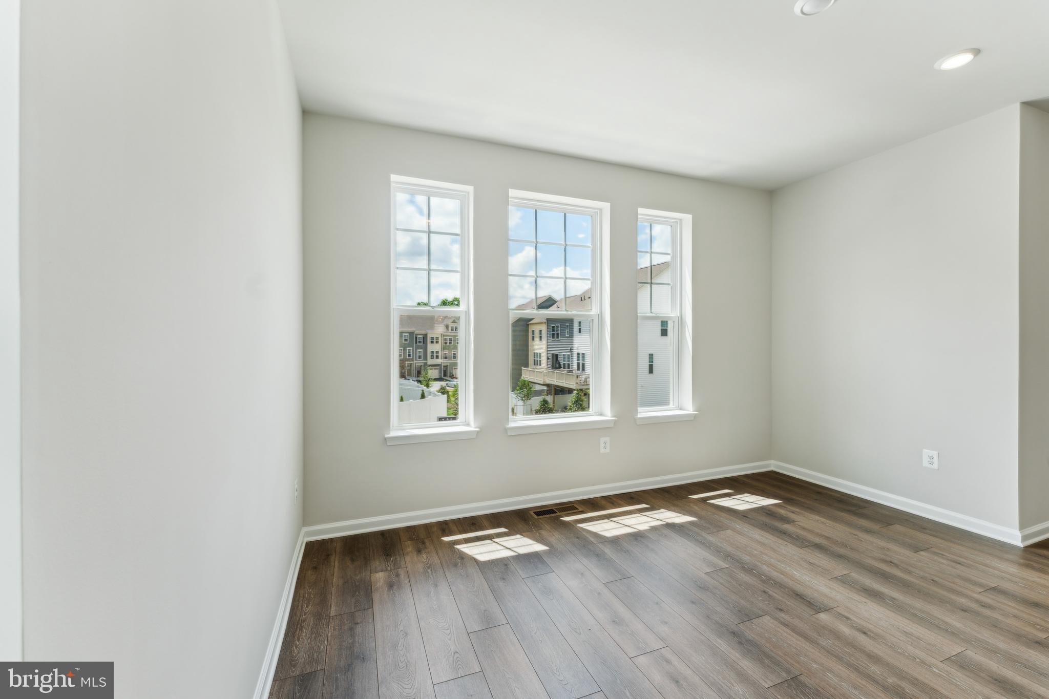 26478 SIR JAMIE TERRACE