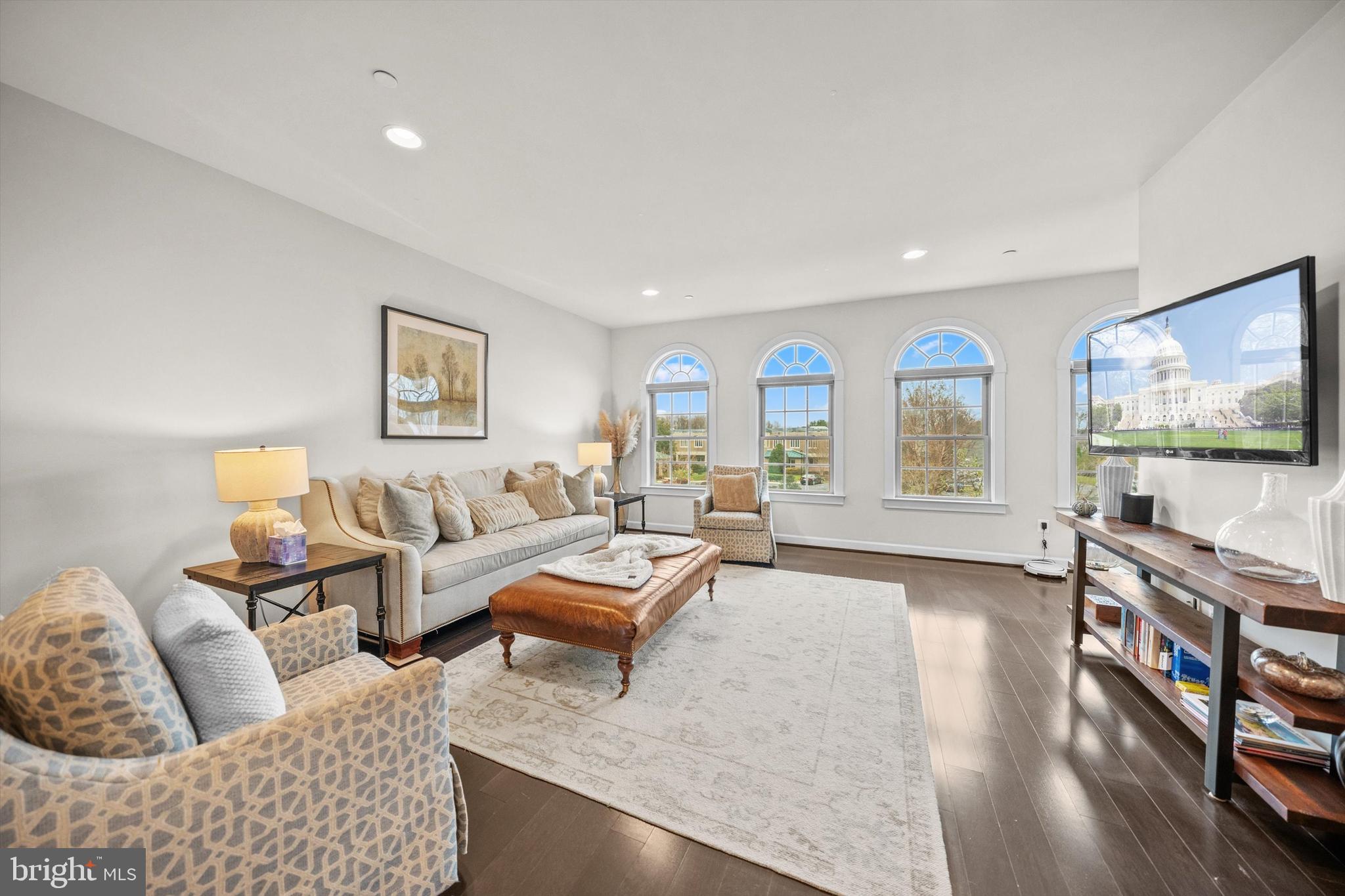 19237 ABBEY MANOR DRIVE